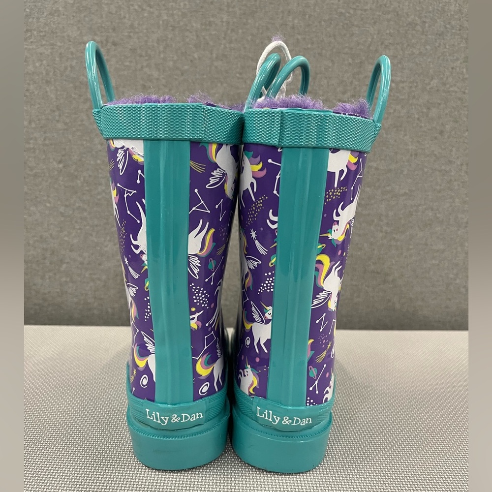 Toddler rain boots w/faux fur lining. Fun unicorn pattern. Size 11-12 - Picture 6 of 12